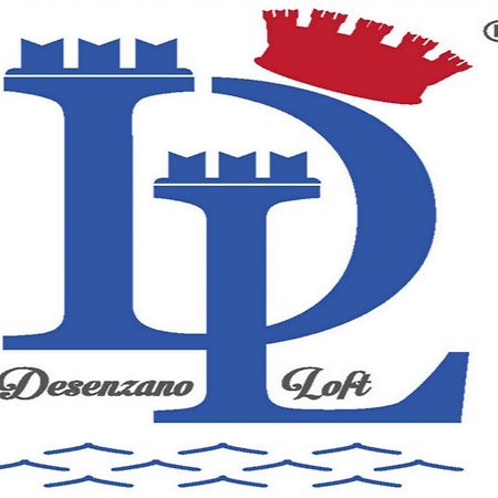 Desenzanoloft Official Partner Marriott Homes & Villas - Bacco Family Apartment Desenzano del Garda Kültér fotó