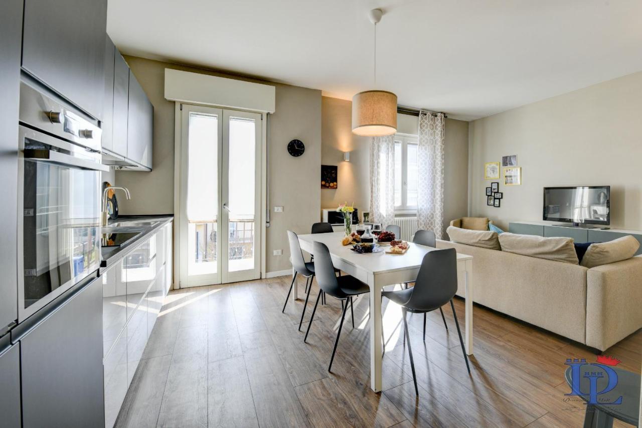 Desenzanoloft Official Partner Marriott Homes & Villas - Bacco Family Apartment Desenzano del Garda Kültér fotó