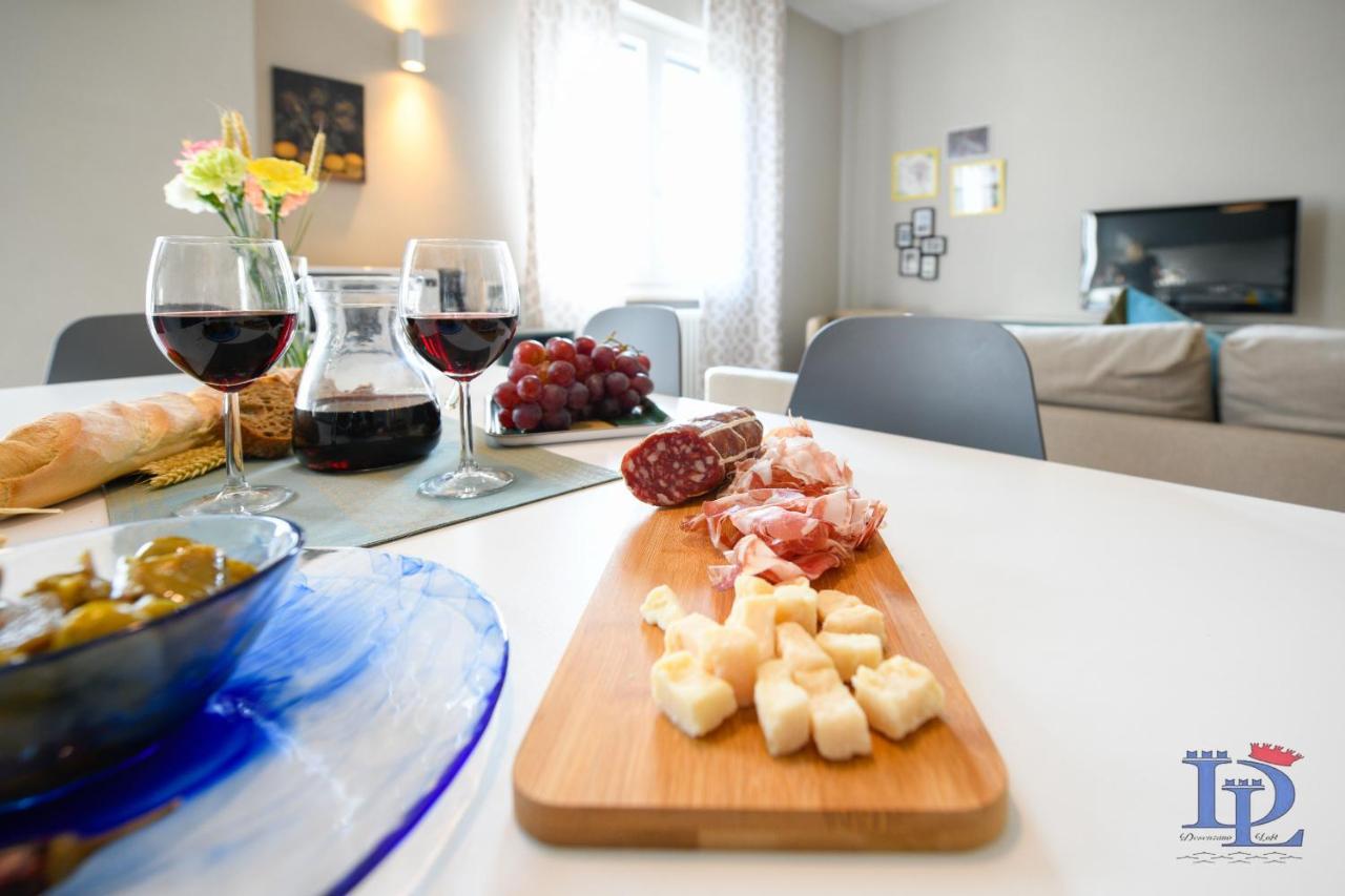 Desenzanoloft Official Partner Marriott Homes & Villas - Bacco Family Apartment Desenzano del Garda Kültér fotó
