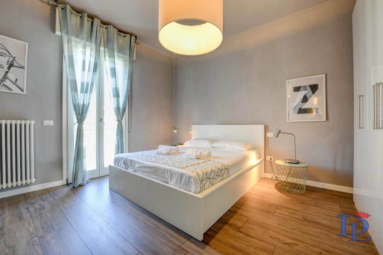 Desenzanoloft Official Partner Marriott Homes & Villas - Bacco Family Apartment Desenzano del Garda Kültér fotó