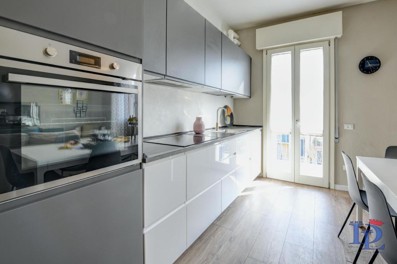 Desenzanoloft Official Partner Marriott Homes & Villas - Bacco Family Apartment Desenzano del Garda Kültér fotó